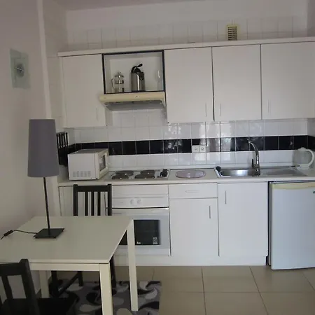 Apartment Yucca Park Interaction
