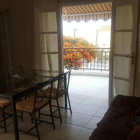 Yucca Park Interaction Apartment Costa Adeje (Tenerife)