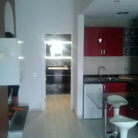 Apartment Yucca Park Interaction *